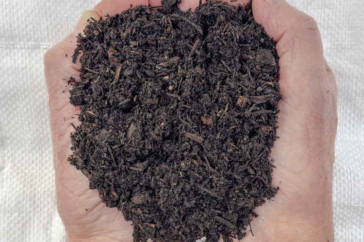 50:50 Soil Conditioner & Composted Bark Fines Mix